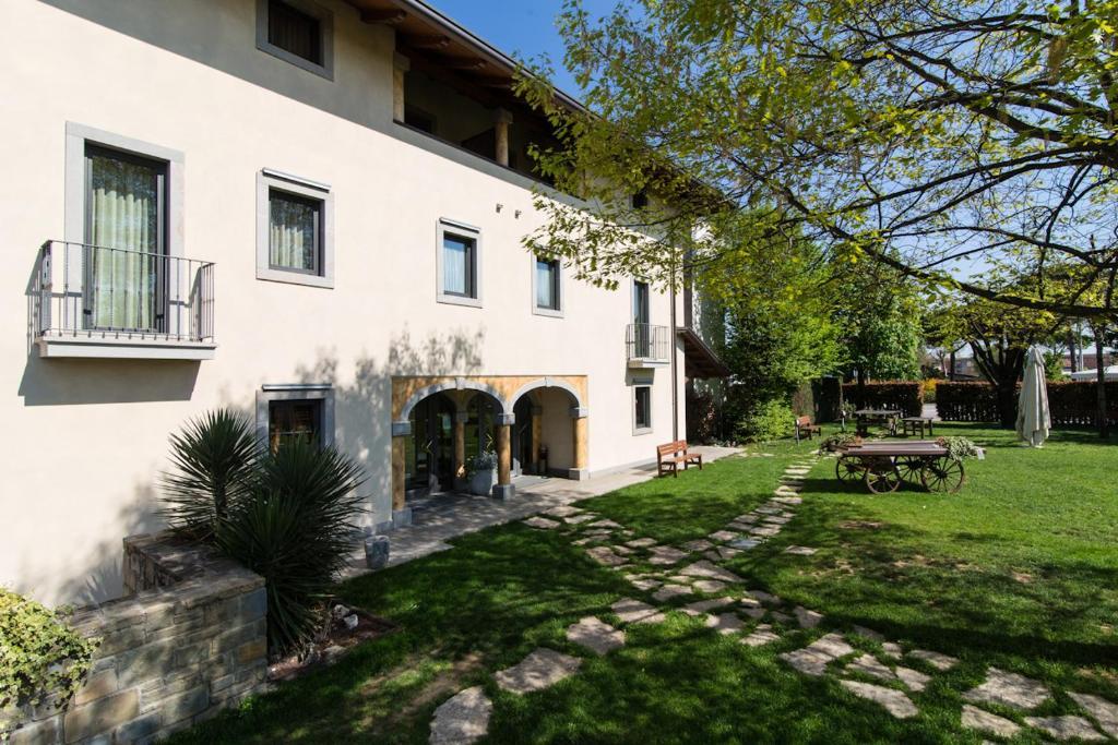 Albergo Da Nando 모르테글리아노 외부 사진